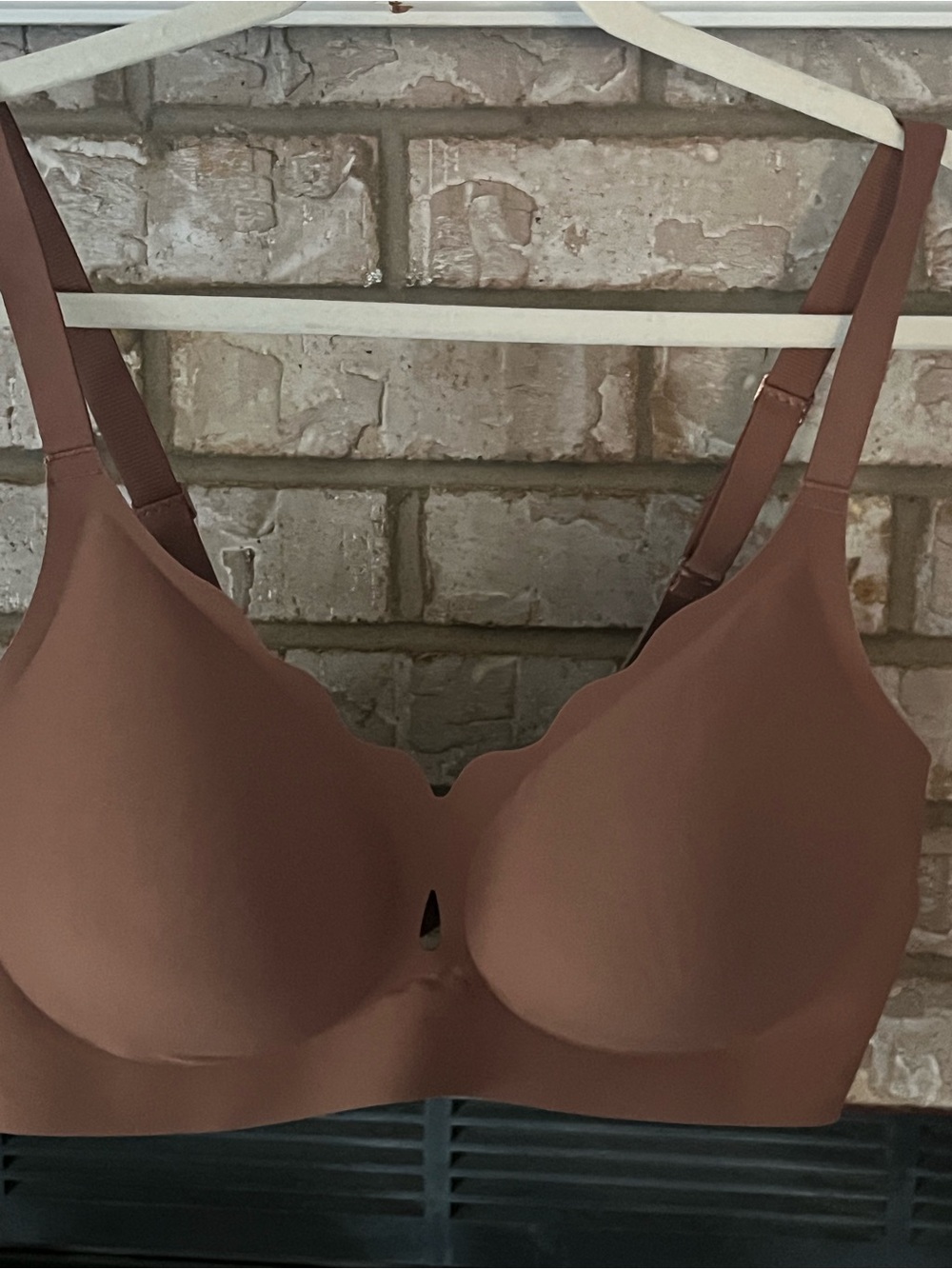 Seamless Molded Cup Bra - Brown size XL. Worn once